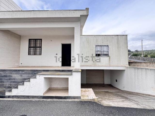 Case e ville in vendita di 109 m²
