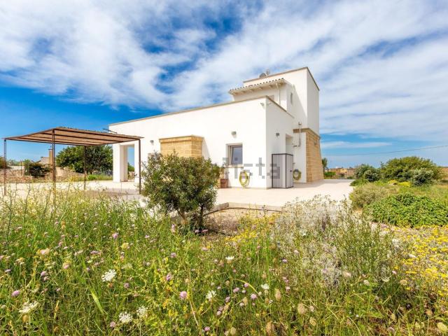 Case e ville in vendita di 109 m² in Via Monte Caborri