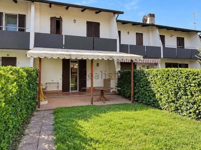 Case e ville in vendita di 110 m²