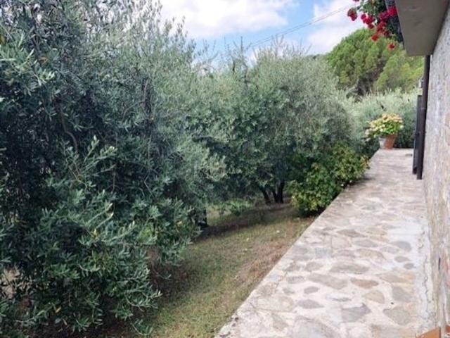 Case e ville in vendita di 110 m²