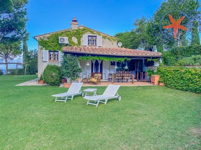 Case e ville in vendita di 110 m²
