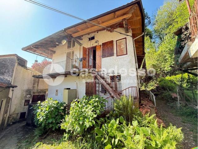 Villetta indipendente in vendita di 110 m² in Via Calco