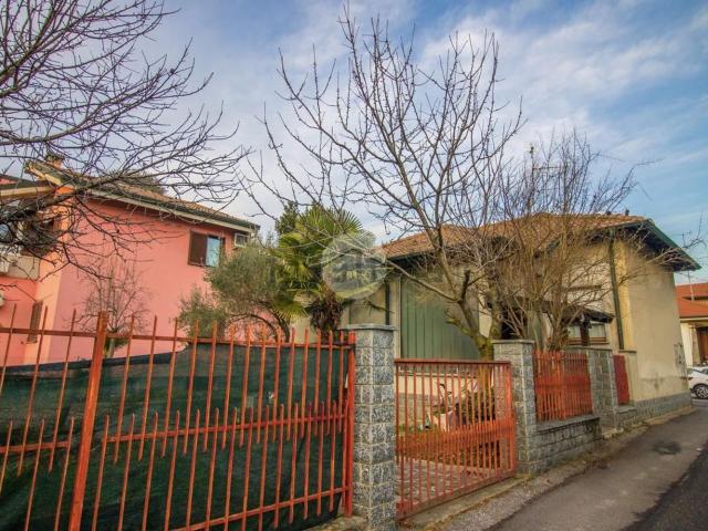 Case e ville in vendita di 110 m² in Via Giuseppe Garibaldi, 20