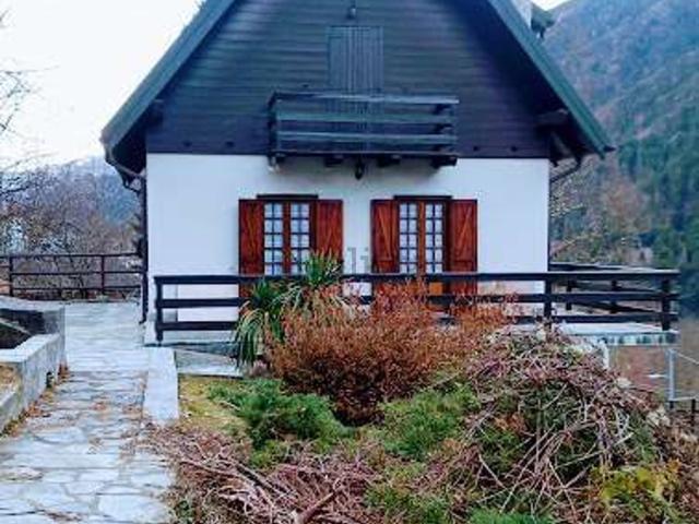 Case e ville in vendita di 110 m² in Via Giovanni Bionda, 18