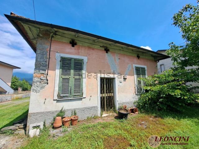 Case e ville in vendita di 110 m² in Via Stallone, 29
