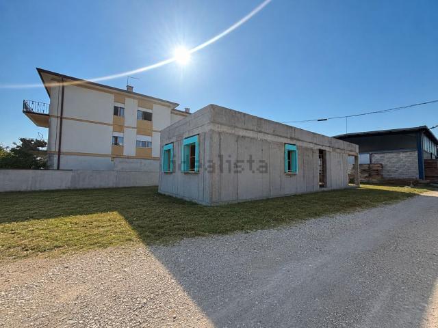 Case e ville in vendita di 110 m² in Via Stazione Rossano