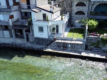 Case e ville in vendita di 110 m² in Località sostra