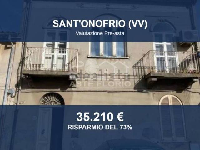 Case e ville in vendita di 111 m² in Via Trecroci, 33