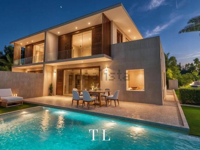 Case e ville in vendita di 136 m² in Via Pozzallesi d&apos America