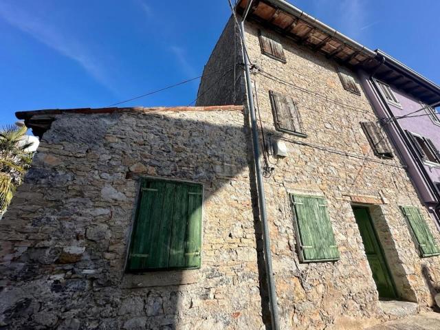Case e ville in vendita di 113 m²