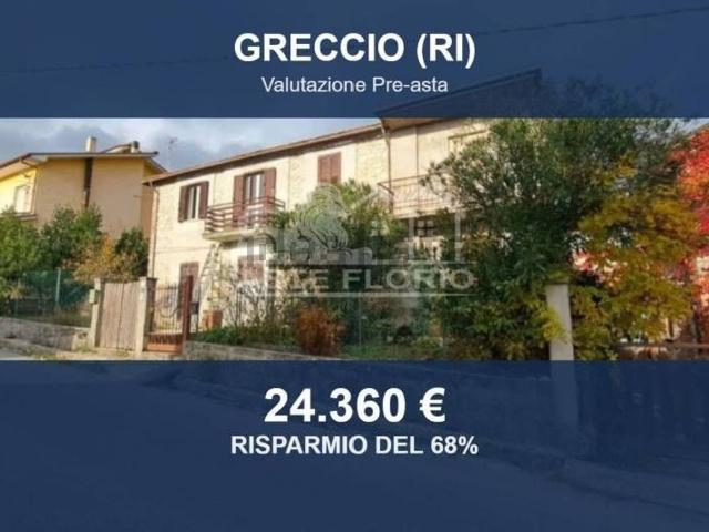 Case e ville in vendita di 113 m² in Via Spinacceto, 2