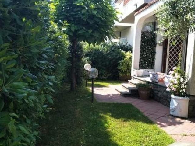 Case e ville in vendita di 114 m²