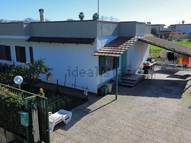 Case e ville in vendita di 115 m² in Via delle Colmate, 5