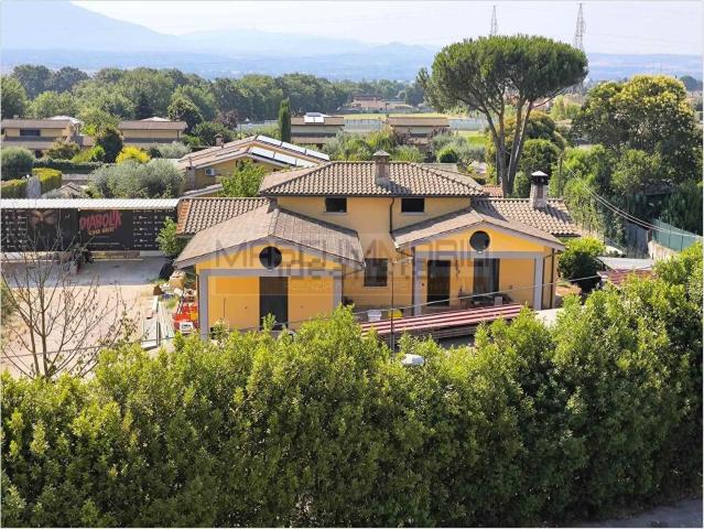 Case e ville in vendita di 115 m² in Via San Sebastiano, 6