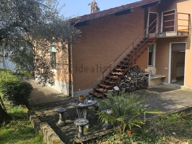 Case e ville in vendita di 115 m² in Via Pozzacher