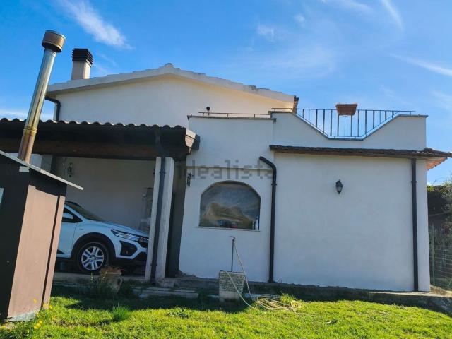 Case e ville in vendita di 115 m² in Via Peppino Impastato, 1