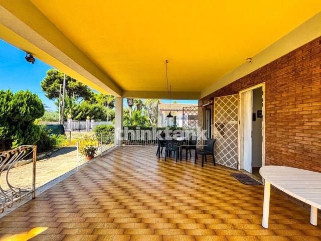 Case e ville in vendita di 115 m² in Via Prometeo