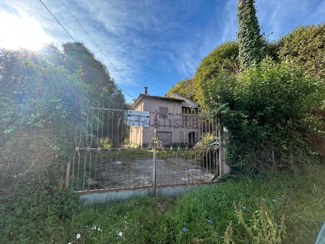 Case e ville in vendita di 116 m² in Via Casal di Mondo
