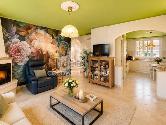Case e ville in vendita di 116 m² in Via Benedetto Croce