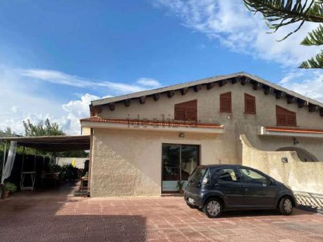 Case e ville in vendita di 116 m² in Strada Torre Milocca