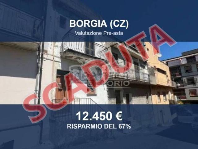 Case e ville in vendita di 117 m² in Via Benedetto Croce, 8
