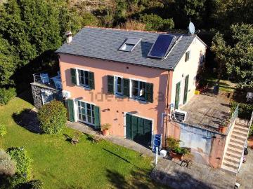 Case e ville in vendita di 117 m² in Via Nuova per San Giorgio, 31