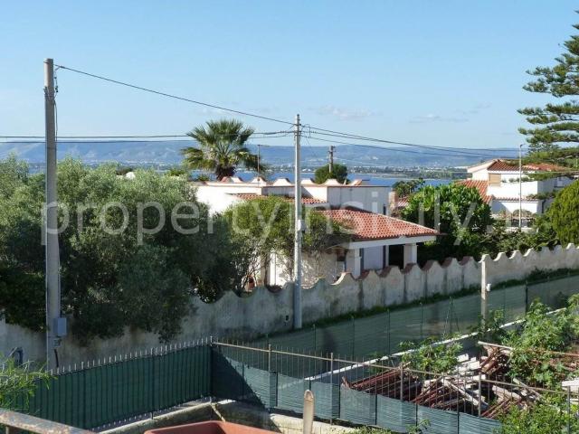 Case e ville in vendita di 118 m²
