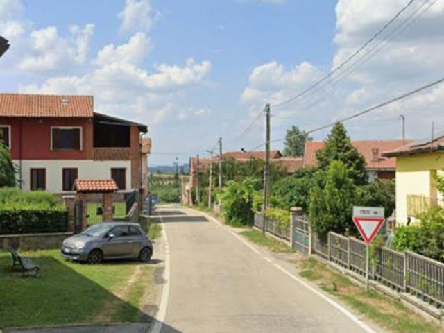 Case e ville in vendita di 118 m² in Via Gonella
