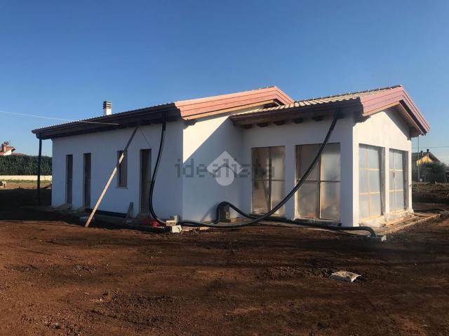 Case e ville in vendita di 118 m² in Via Rodolfo Ranieri, 1