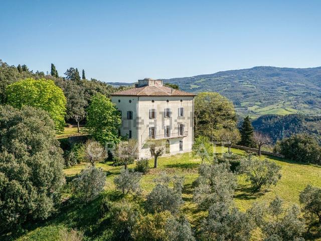 Case e ville in vendita di 1197 m² in Via dei Fossi
