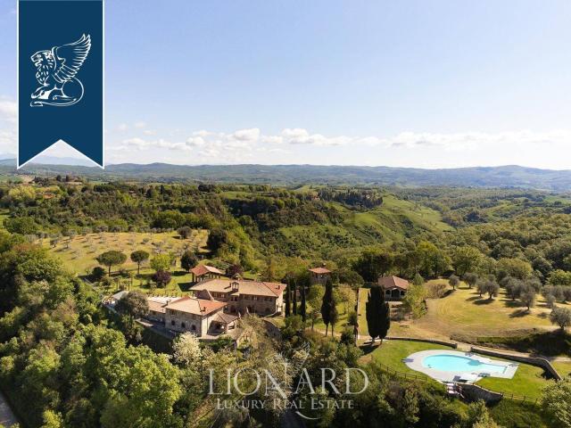Case e ville in vendita di 1190 m²
