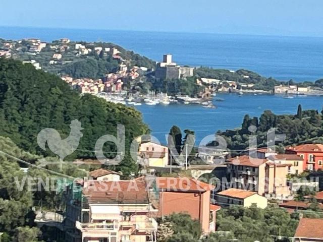 Case e ville in vendita di 119 m² in Via Croppo Croce
