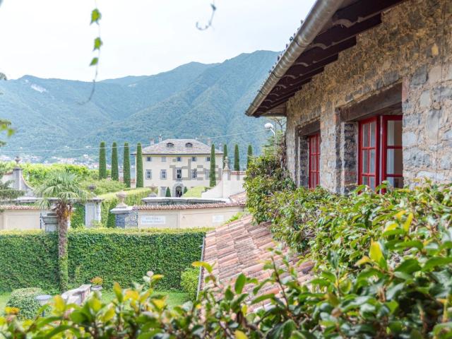 Case e ville in vendita di 370 m²