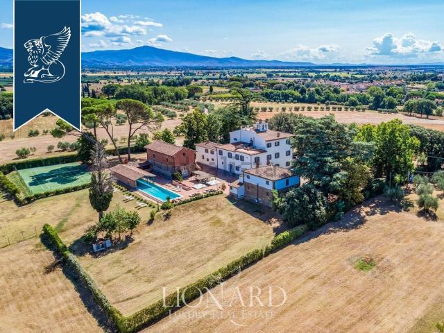 Case e ville in vendita di 1200 m²