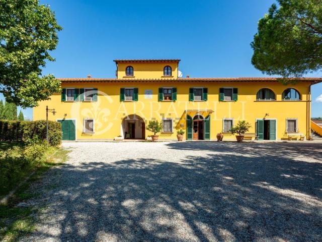 Case e ville in vendita di 1200 m² in Via Provinciale Cerretese, 27