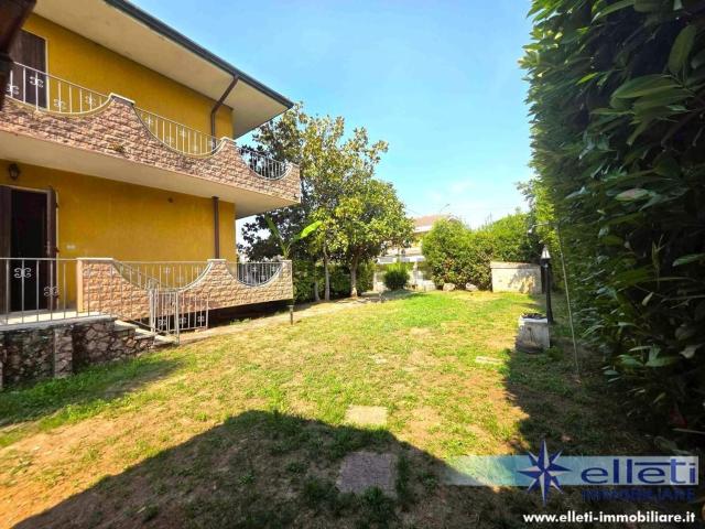 Case e ville in vendita di 120 m²