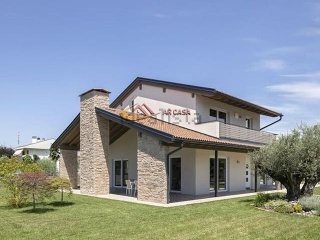 Case e ville in vendita di 120 m²