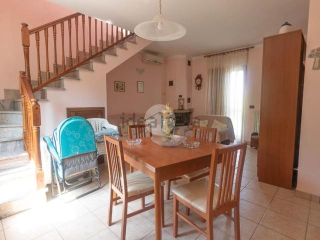 Case e ville in vendita di 120 m²