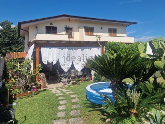 Case e ville in vendita di 120 m²
