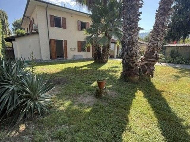 Case e ville in vendita di 120 m²