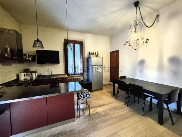 Case e ville in vendita di 120 m² in Via dei Granai
