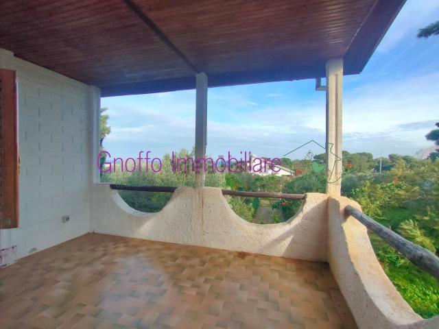 Case e ville in vendita di 120 m² in Via delle Mandorle