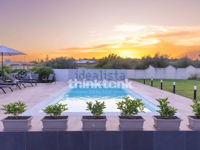 Case e ville in vendita di 120 m² in Via del Giglio