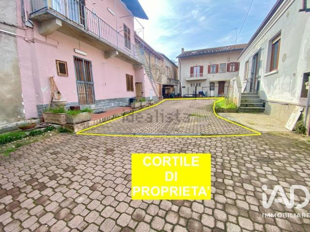 Case e ville in vendita di 120 m² in Via Monte Grappa, 72