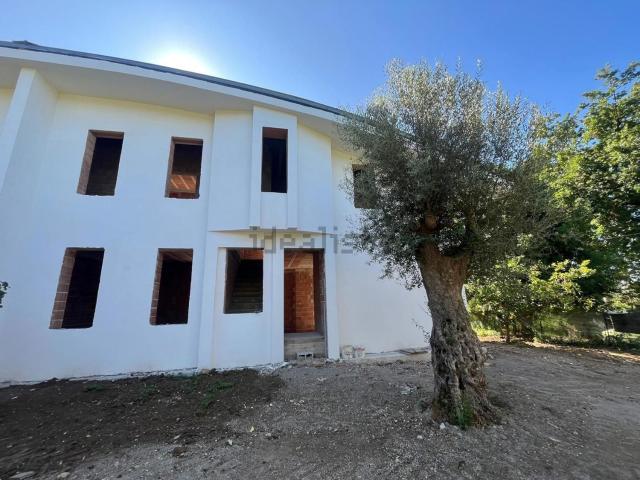 Case e ville in vendita di 120 m² in Via Masseria di Giano