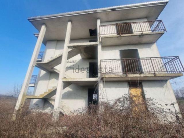 Case e ville in vendita di 120 m² in Via San Paolo della Croce