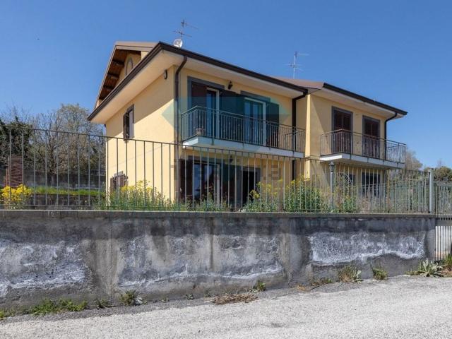 Case e ville in vendita di 120 m²