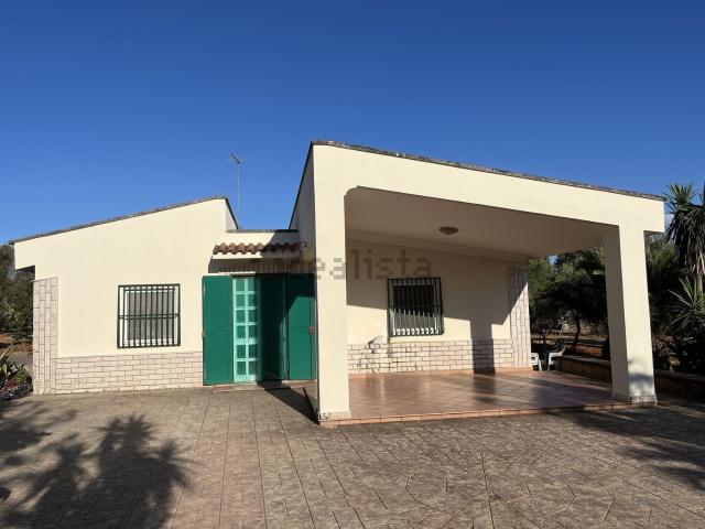 Case e ville in vendita di 120 m² in Contrada Amato