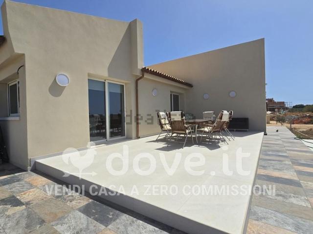 Case e ville in vendita di 120 m² in Contrada Fontanelle