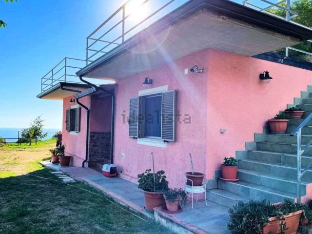 Case e ville in vendita di 120 m² in Contrada Laise